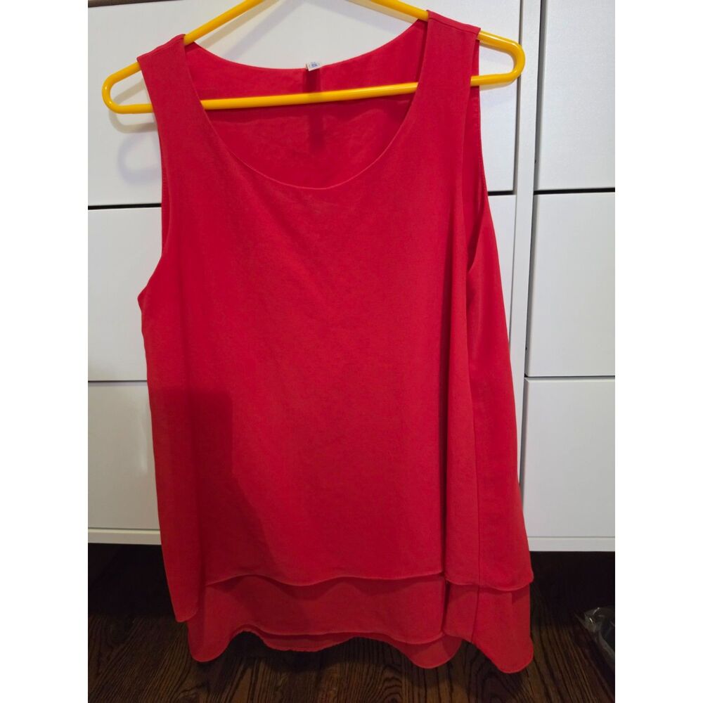 Double Layered Sleeveless Tank Red Size Small